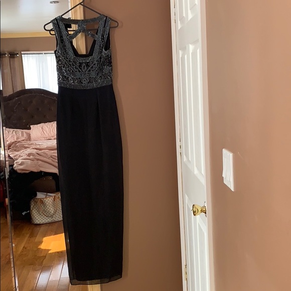 Evening gown - Picture 5 of 6